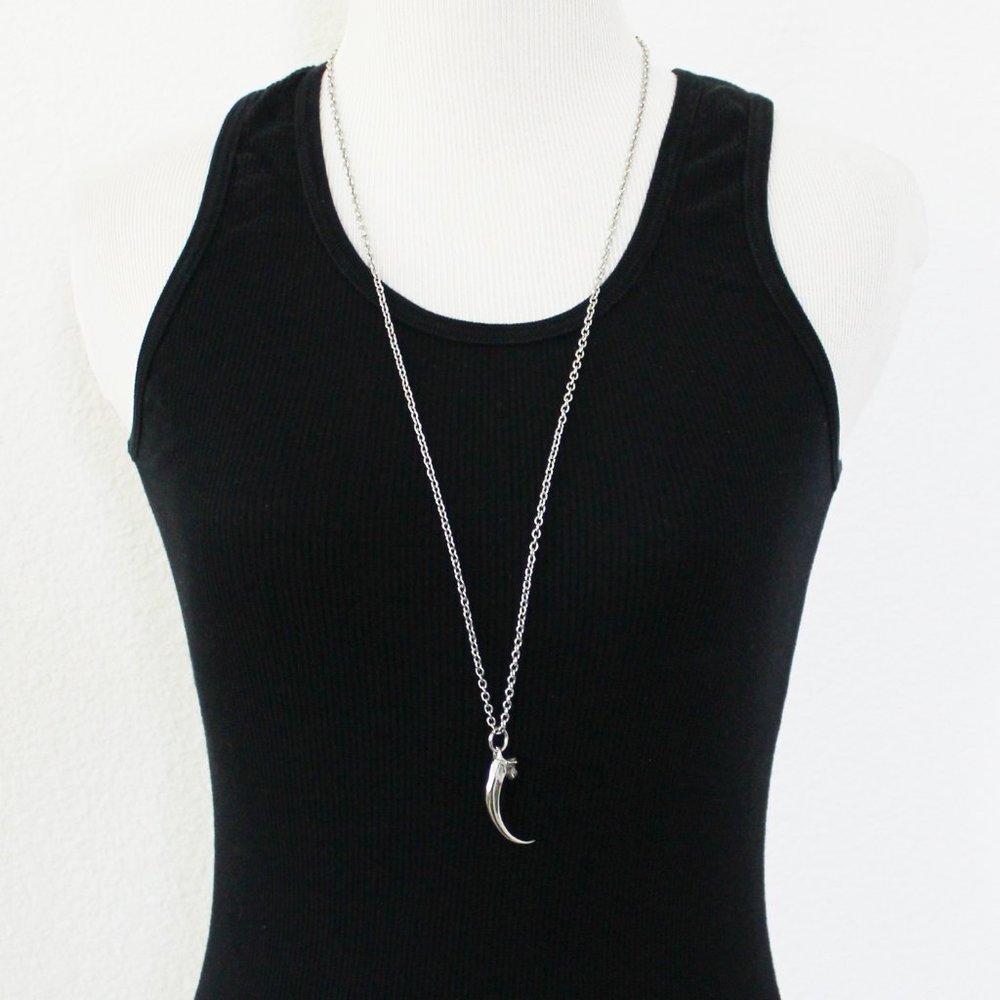 NEW Moon Raven Eagle Talon Claw Solid Stainless Steel Pendant Necklace 32" - Picture 6 of 11